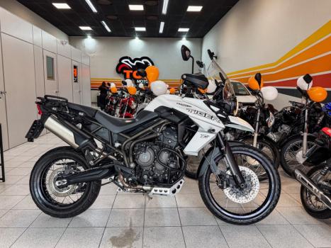 TRIUMPH Tiger 800 XCX, Foto 1