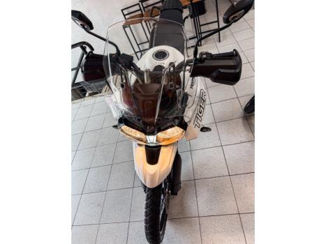 TRIUMPH Tiger 800 XCX, Foto 4