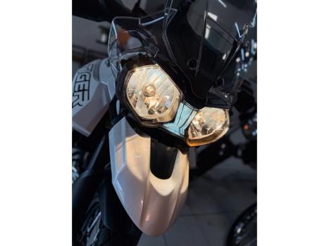 TRIUMPH Tiger 800 XCX, Foto 9