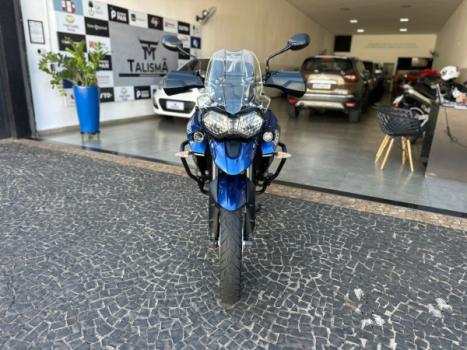 TRIUMPH Tiger 800 XRX, Foto 2