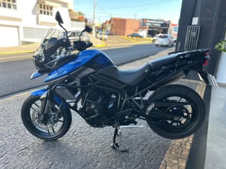 TRIUMPH Tiger 800 XRX, Foto 9