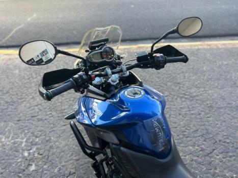 TRIUMPH Tiger 800 XRX, Foto 15