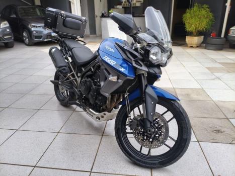 TRIUMPH Tiger 800 XRX L (LOW), Foto 1