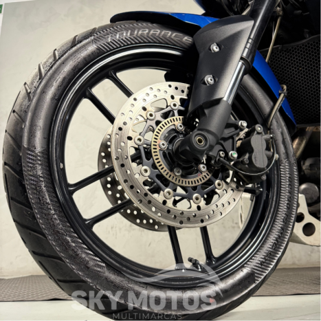 TRIUMPH Tiger 800 XRX L (LOW), Foto 17