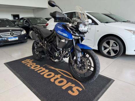 TRIUMPH Tiger 800 XRX, Foto 1