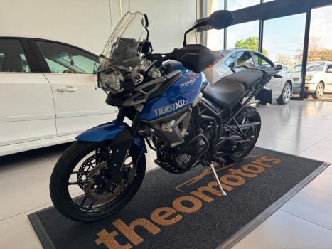 TRIUMPH Tiger 800 XRX, Foto 2