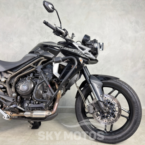 TRIUMPH Tiger 800 XR, Foto 3