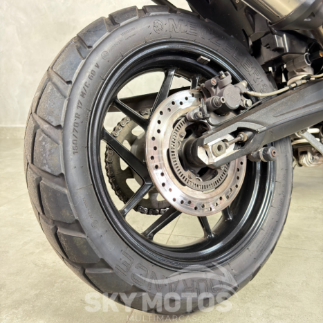 TRIUMPH Tiger 800 XR, Foto 9