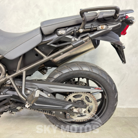 TRIUMPH Tiger 800 XR, Foto 13