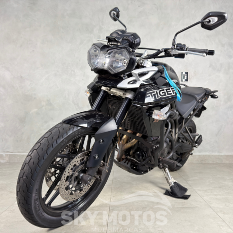 TRIUMPH Tiger 800 XR, Foto 14