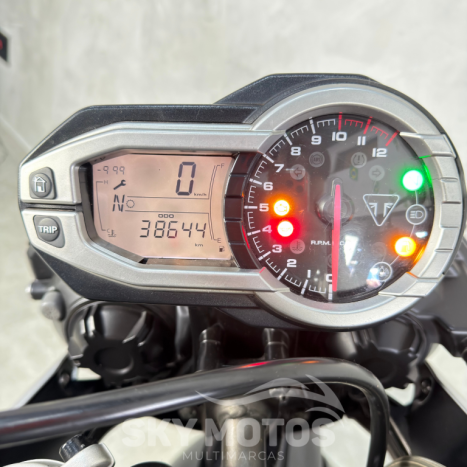 TRIUMPH Tiger 800 XR, Foto 20