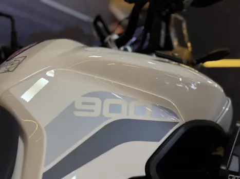 TRIUMPH Tiger 900 GT , Foto 8