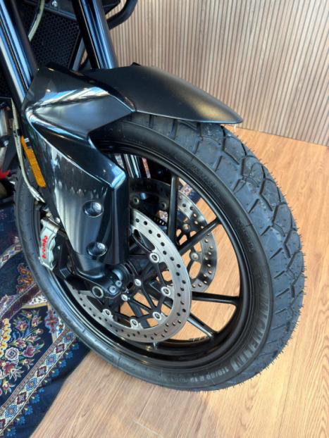 TRIUMPH Tiger 900 GT , Foto 5