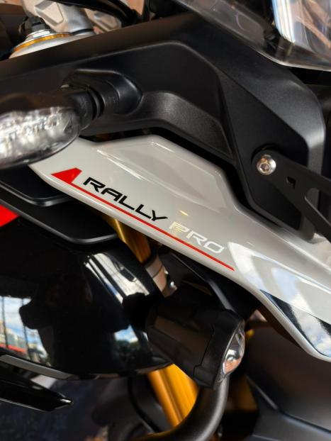 TRIUMPH Tiger 900 RALLY PR�, Foto 2