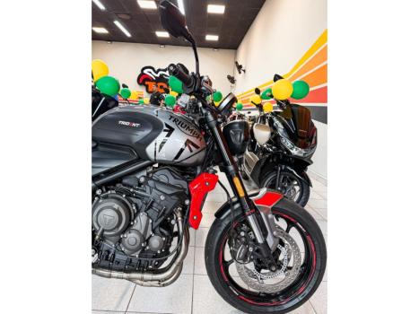 TRIUMPH Trident 660 , Foto 2
