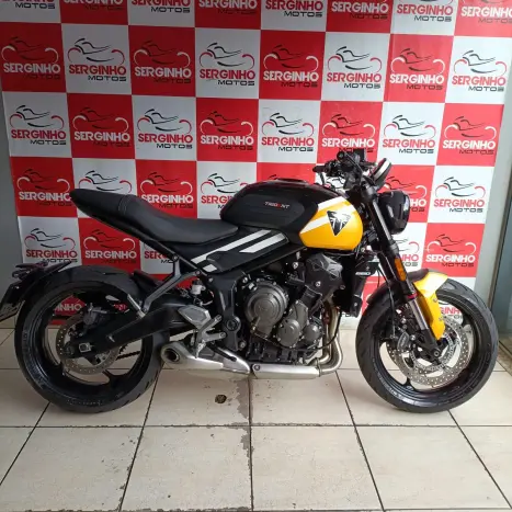 TRIUMPH Trident 660 , Foto 1