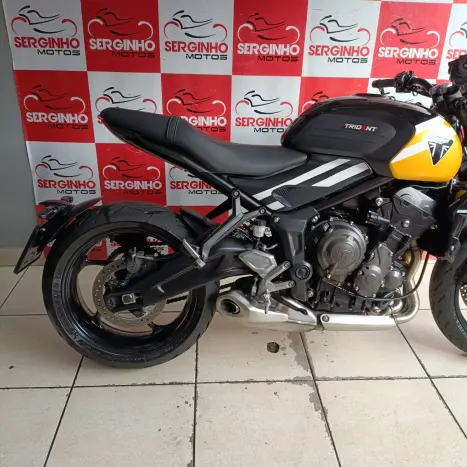 TRIUMPH Trident 660 , Foto 2