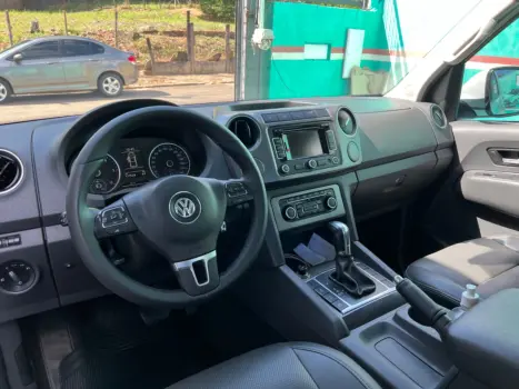 VOLKSWAGEN Amarok 2.0 16V 4X4 CABINE DUPLA HIGHLINE TURBO INTERCOOLER AUTOMTICO, Foto 4