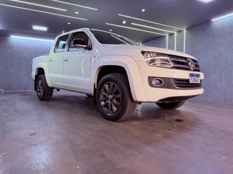 VOLKSWAGEN Amarok 2.0 16V 4X4 CABINE DUPLA HIGHLINE TURBO INTERCOOLER AUTOMÁTICO, Foto 4 VOLKSWAGEN Amarok 2.0 16V 4X4 CABINE DUPLA HIGHLINE TURBO INTERCOOLER AUTOMÁTICO, Foto 4