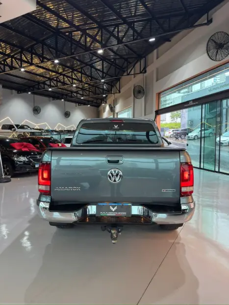VOLKSWAGEN Amarok 2.0 16V 4X4 CABINE DUPLA HIGHLINE TURBO INTERCOOLER AUTOM�TICO, Foto 8