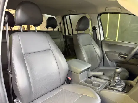 VOLKSWAGEN Amarok 2.0 16V 4X4 CABINE DUPLA TRENDLINE TURBO INTERCOOLER, Foto 13