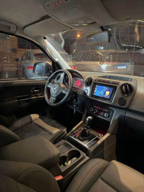 VOLKSWAGEN Amarok 2.0 16V 4X4 CABINE DUPLA HIGHLINE TURBO INTERCOOLER AUTOM�TICO, Foto 20