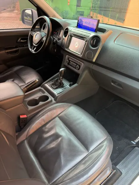 VOLKSWAGEN Amarok 2.0 16V 4X4 CABINE DUPLA HIGHLINE ULTIMATE TURBO INTERCOOLER AUTOM�TICO, Foto 13