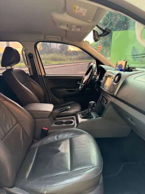 VOLKSWAGEN Amarok 2.0 16V 4X4 CABINE DUPLA HIGHLINE ULTIMATE TURBO INTERCOOLER AUTOM�TICO, Foto 16