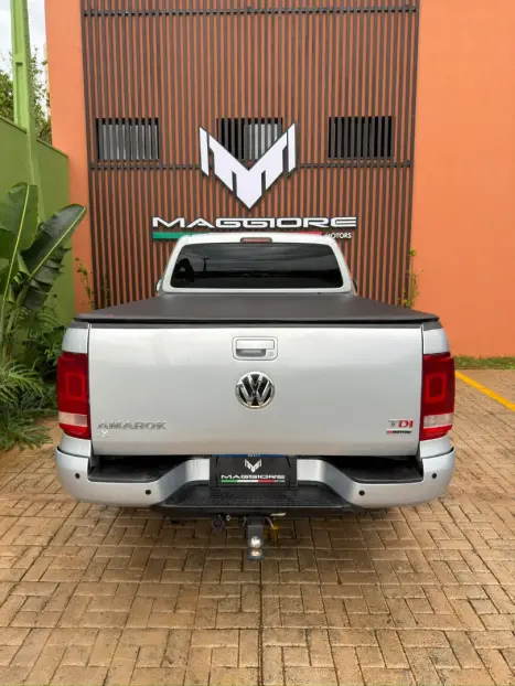 VOLKSWAGEN Amarok 2.0 16V 4X4 CABINE SIMPLES TURBO INTERCOOLER, Foto 9