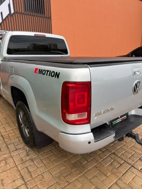VOLKSWAGEN Amarok 2.0 16V 4X4 CABINE SIMPLES TURBO INTERCOOLER, Foto 10