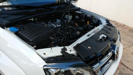 VOLKSWAGEN Amarok 3.0 V6 CABINE DUPLA HIGHLINE 4X4 TURBO INTERCOOLER AUTOMÁTICO, Foto 17 VOLKSWAGEN Amarok 3.0 V6 CABINE DUPLA HIGHLINE 4X4 TURBO INTERCOOLER AUTOMÁTICO, Foto 17