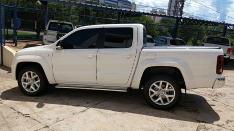 VOLKSWAGEN Amarok 3.0 V6 CABINE DUPLA HIGHLINE 4X4 TURBO INTERCOOLER AUTOMÁTICO, Foto 19 VOLKSWAGEN Amarok 3.0 V6 CABINE DUPLA HIGHLINE 4X4 TURBO INTERCOOLER AUTOMÁTICO, Foto 19
