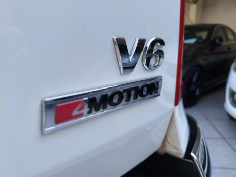 VOLKSWAGEN Amarok 3.0 V6 CABINE DUPLA HIGHLINE 4X4 TURBO INTERCOOLER AUTOMTICO, Foto 15
