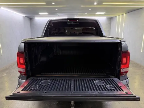 VOLKSWAGEN Amarok 3.0 V6 CABINE DUPLA HIGHLINE EXTREME 4X4 TURBO INTERCOOLER AUTOMTICO, Foto 8