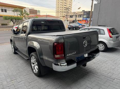 VOLKSWAGEN Amarok 3.0 V6 CABINE DUPLA HIGHLINE 4X4 TURBO INTERCOOLER AUTOM�TICO, Foto 4