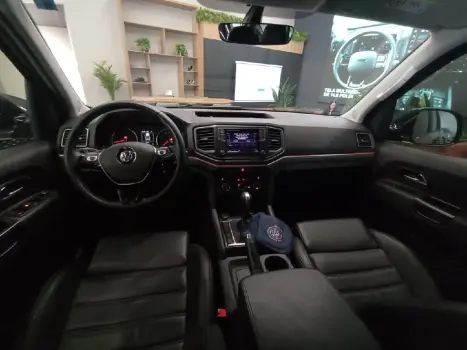 VOLKSWAGEN Amarok 3.0 V6 CABINE DUPLA HIGHLINE 4X4 TURBO INTERCOOLER AUTOMTICO, Foto 10