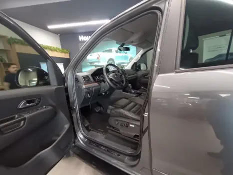 VOLKSWAGEN Amarok 3.0 V6 CABINE DUPLA HIGHLINE 4X4 TURBO INTERCOOLER AUTOMTICO, Foto 11