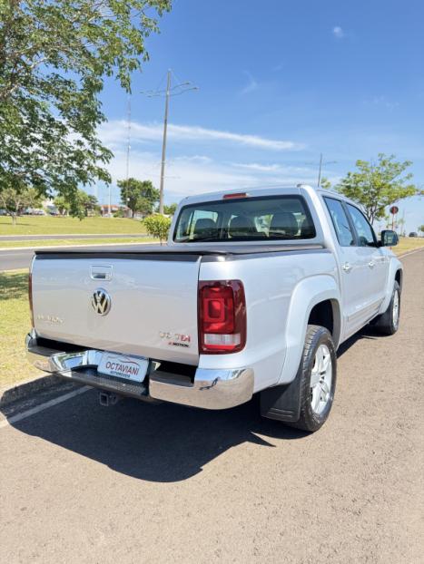VOLKSWAGEN Amarok 3.0 V6 CABINE DUPLA HIGHLINE 4X4 TURBO INTERCOOLER AUTOMTICO, Foto 10