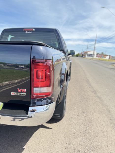 VOLKSWAGEN Amarok 3.0 V6 CABINE DUPLA HIGHLINE 4X4 TURBO INTERCOOLER AUTOMTICO, Foto 2