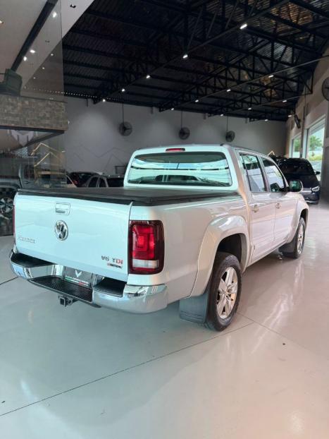 VOLKSWAGEN Amarok 3.0 V6 CABINE DUPLA HIGHLINE 4X4 TURBO INTERCOOLER AUTOM�TICO, Foto 6