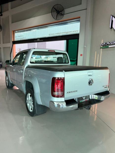 VOLKSWAGEN Amarok 3.0 V6 CABINE DUPLA HIGHLINE 4X4 TURBO INTERCOOLER AUTOM�TICO, Foto 7