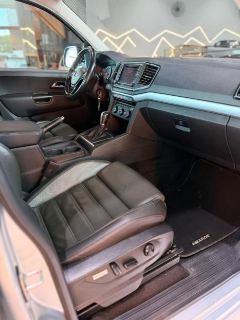 VOLKSWAGEN Amarok 3.0 V6 CABINE DUPLA HIGHLINE 4X4 TURBO INTERCOOLER AUTOM�TICO, Foto 10
