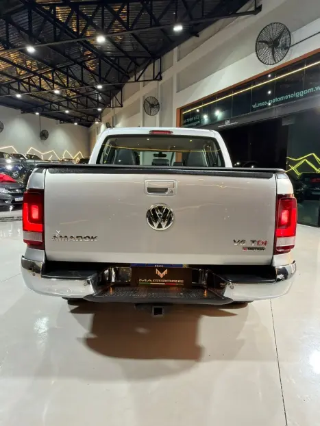 VOLKSWAGEN Amarok 3.0 V6 CABINE DUPLA HIGHLINE 4X4 TURBO INTERCOOLER AUTOM�TICO, Foto 10