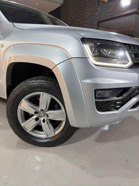 VOLKSWAGEN Amarok 3.0 V6 CABINE DUPLA HIGHLINE 4X4 TURBO INTERCOOLER AUTOM�TICO, Foto 5