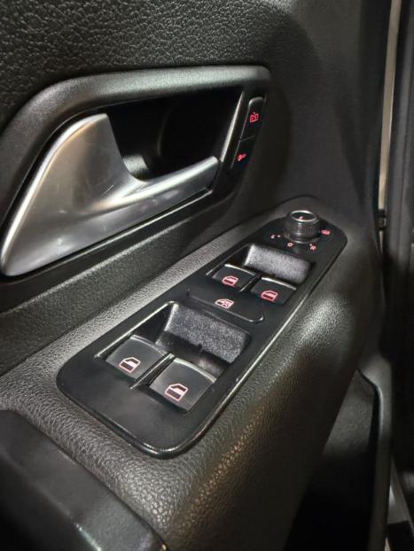 VOLKSWAGEN Amarok 3.0 V6 CABINE DUPLA HIGHLINE 4X4 TURBO INTERCOOLER AUTOM�TICO, Foto 18