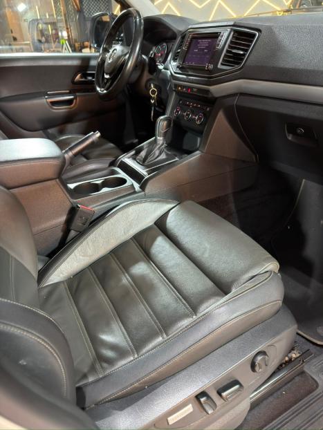 VOLKSWAGEN Amarok 3.0 V6 CABINE DUPLA HIGHLINE 4X4 TURBO INTERCOOLER AUTOM�TICO, Foto 19