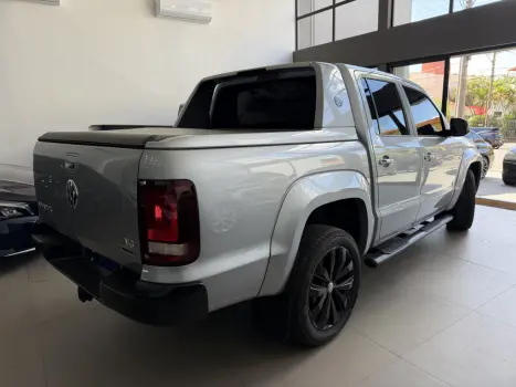 VOLKSWAGEN Amarok 3.0 V6 CABINE DUPLA HIGHLINE EXTREME 4X4 TURBO INTERCOOLER AUTOM�TICO, Foto 6