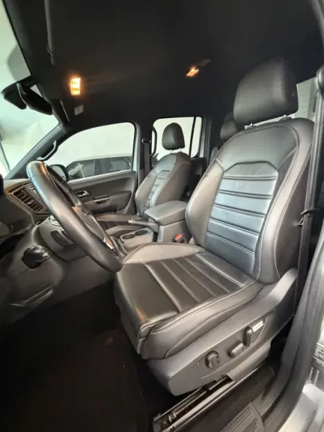 VOLKSWAGEN Amarok 3.0 V6 CABINE DUPLA HIGHLINE EXTREME 4X4 TURBO INTERCOOLER AUTOM�TICO, Foto 9
