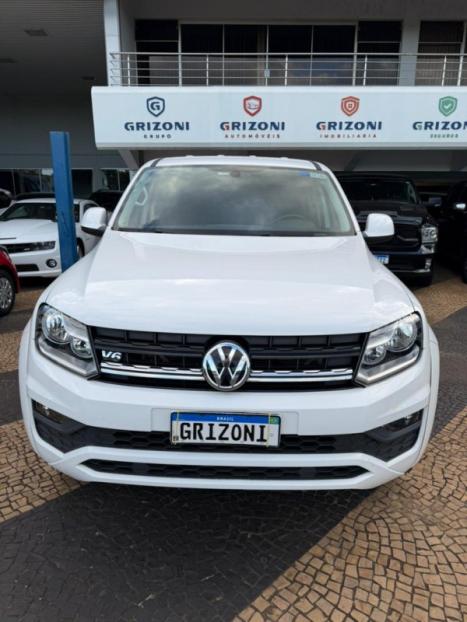 VOLKSWAGEN Amarok 3.0 V6 CABINE DUPLA COMFORT 4X4 TURBO INTERCOOLER AUTOM�TICO, Foto 2
