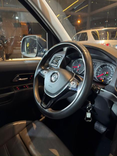 VOLKSWAGEN Amarok 3.0 V6 CABINE DUPLA HIGHLINE 4X4 TURBO INTERCOOLER AUTOM�TICO, Foto 18